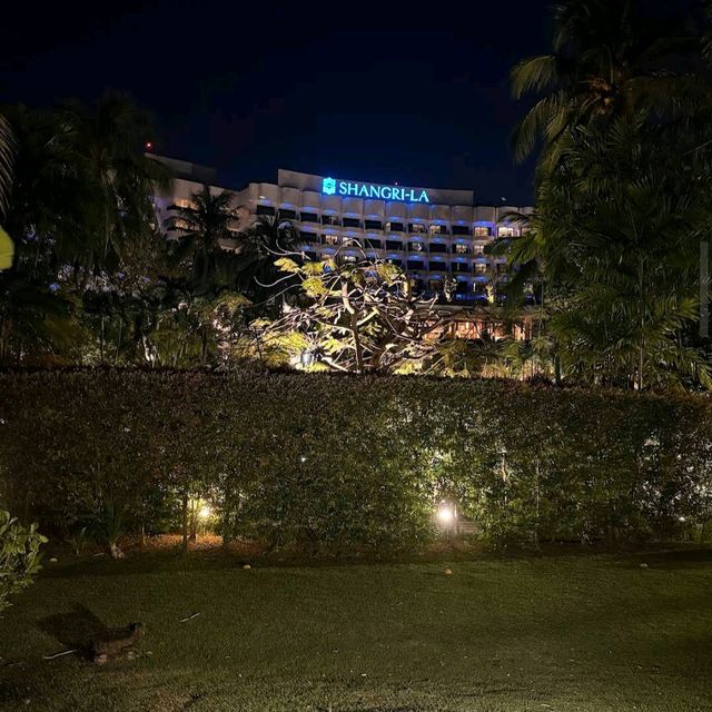 Shangri‑La Rasa Sentosa