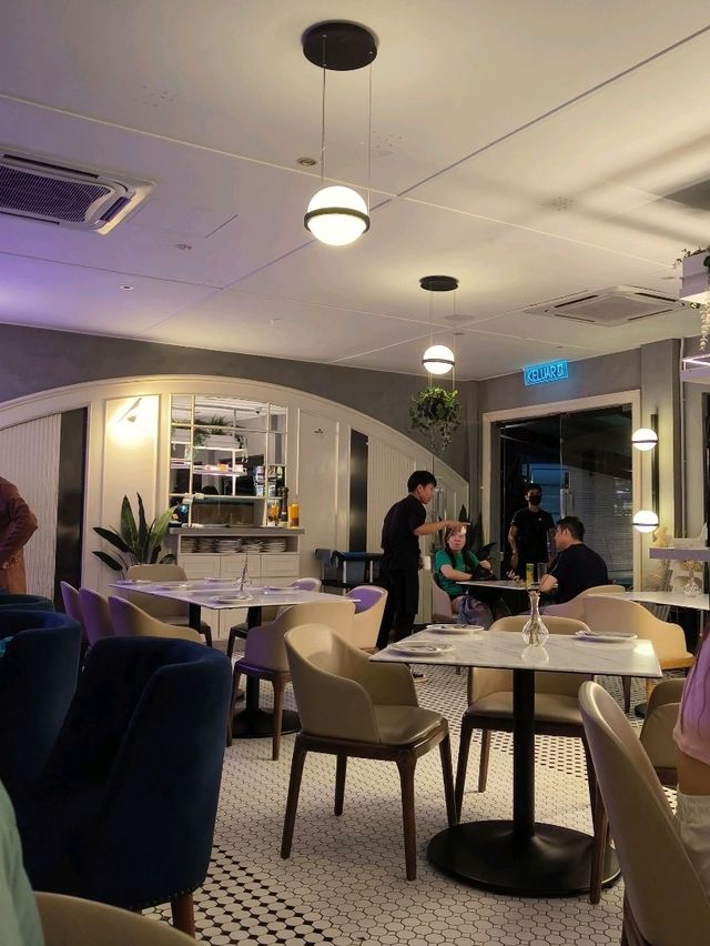 A Calm and Stylish Place for Dinner in KL