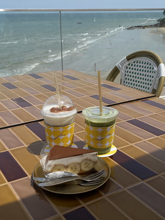 Sunny beach house , Pattaya 