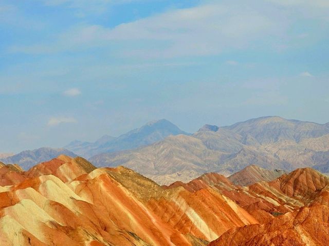 Which is your favourite mountain in China? 🏔⛰️