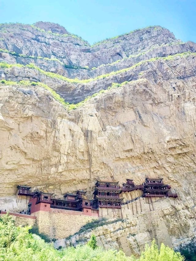 Hanging Out at Huayan and Hanging Temple