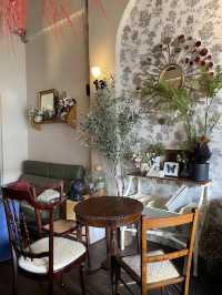 Pewter Tag Hatyai, Vintage Whimsy Meets Dessert Delight