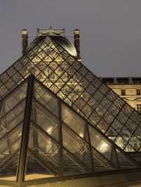 Paris Best Kept Secret: How To Louvre Like A Pro (For Free)
