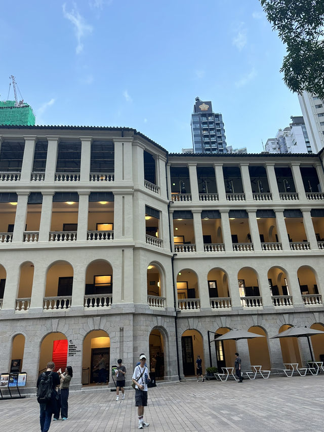 Exploring the Cultural Haven of Tai Kwun in Hong Kong 🇭🇰 