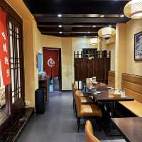 칭다오에서 장어덮밥을 꼭 드셔보세요 鳗岛·炭烧鳗鱼专门店(上杭路总店)