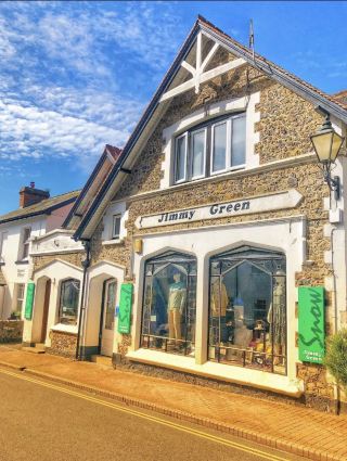 🇬🇧Beer Town | หมู่บ้านชาวประมงในเทพนิยายบนชายฝั่งจูราสสิคของอังกฤษ