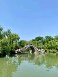 Slender West Lake – Yangzhou’s Liquid Scroll Painting