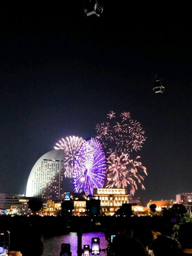 【横浜】みなとみらい花火 【横浜】みなとみらい花火