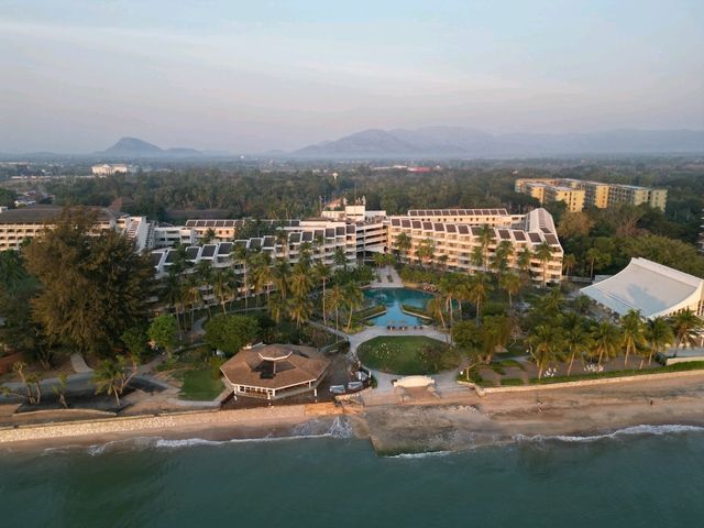 Huge resort in Cha Am Huge resort in Cha Am