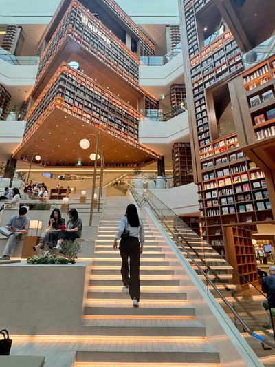 本　中国書斎　建築　中国廊橋 中国で最も美しい書店へ』 | Trip.com 都江堰