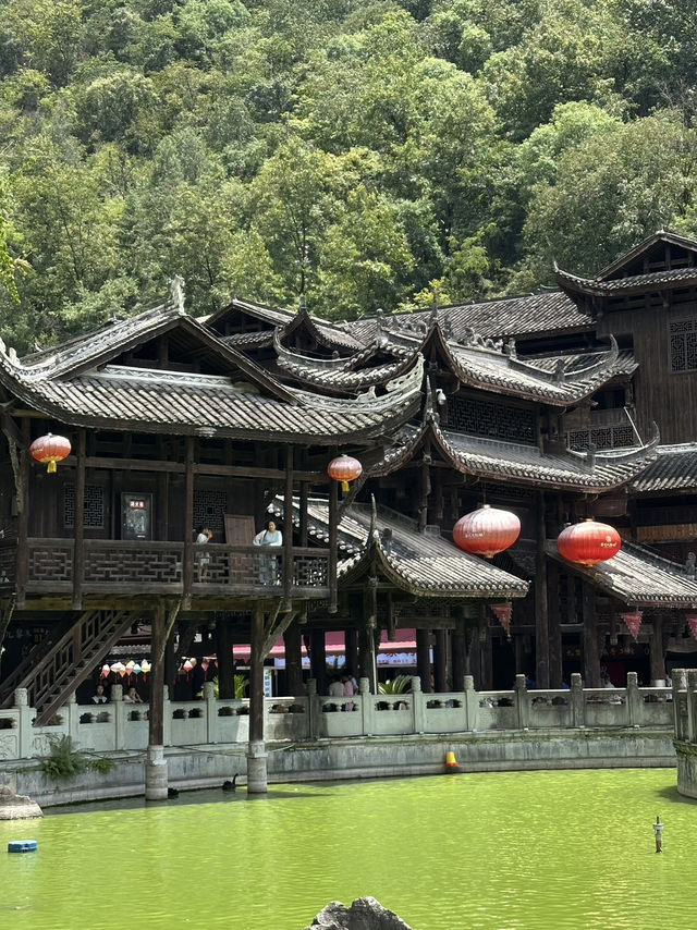 Chiyou Jiuli Palace: Exploring the Spirit of the Miao People