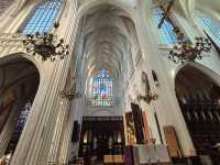 【ルーベンスの傑作に出会う⛪】アントワープ大聖堂（Onze-Lieve-Vrouwekathedraal）