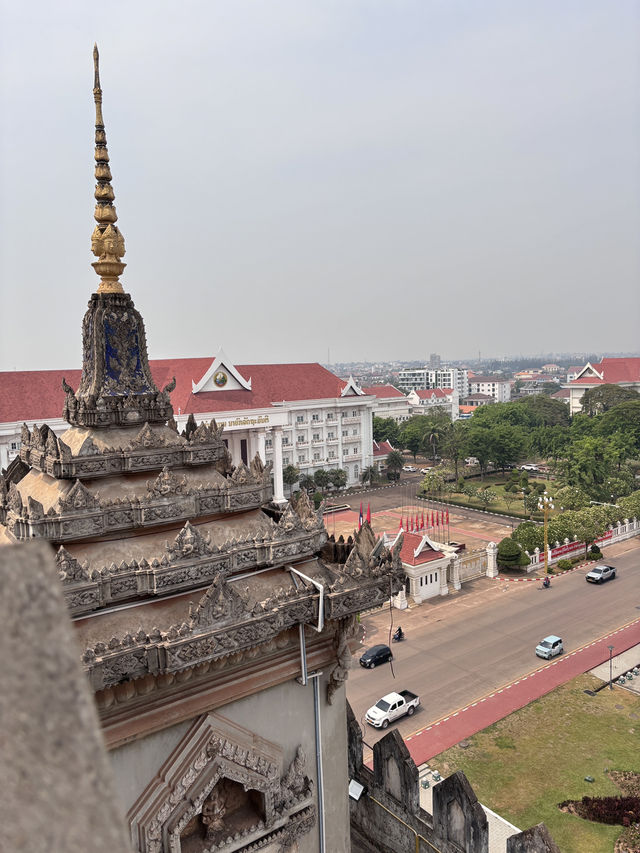 ประตูชัย เวียงจันทน์ – แลนด์มาร์กคู่เมืองลาว 🇱🇦