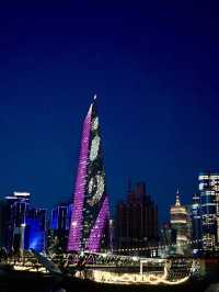 【多哈夜景｜光與海交織的城市詩】