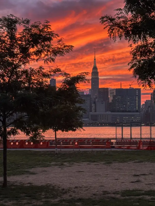 New York, the Mecca of Art and Culture.