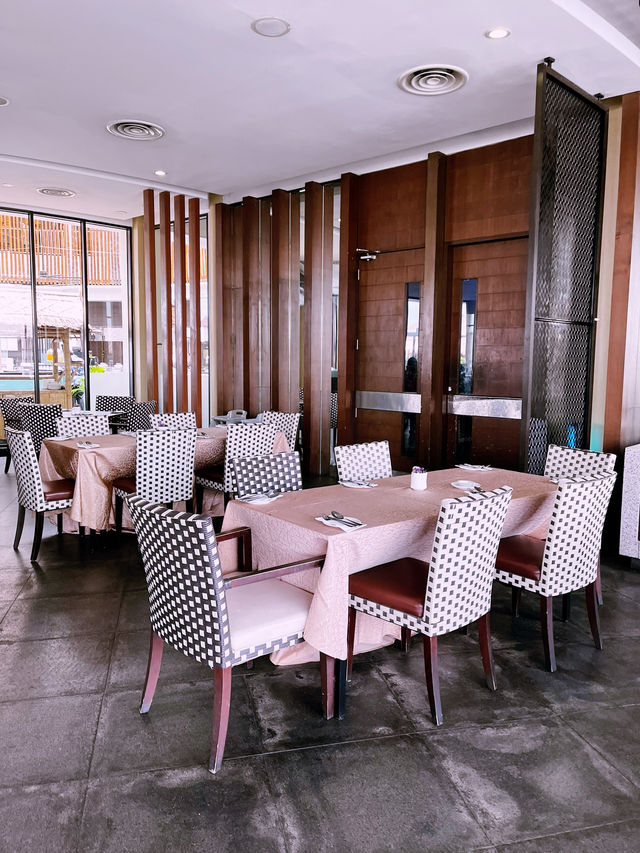 “Bila Bila Restaurant Sepang: Perfect Spot for All-Day Buffet Dining” 