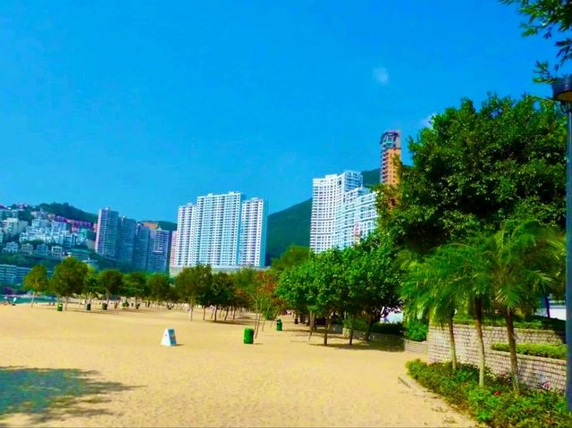 Repulse Bay Beach – Hong Kong’s Most Beautiful Urban Beach