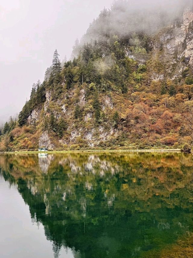 Autumn Peaks Magic🍁