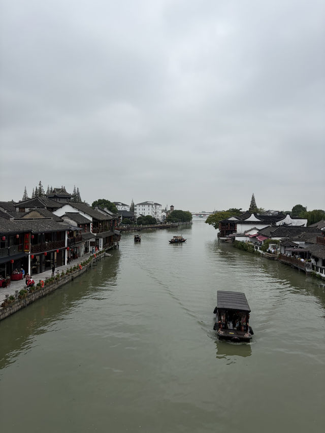 Zhujiajiao เมืองโบราณใกล้เซี่ยงไฮ้ Zhujiajiao เมืองโบราณใกล้เซี่ยงไฮ้