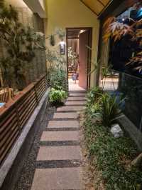 Chic Stays in Chengdu: RETURN Courtyard Hotel Review 🏨✨