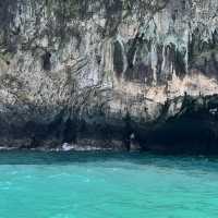 Острова ПхиПхи, Пхи-Пхи- ле, Майя Бэй