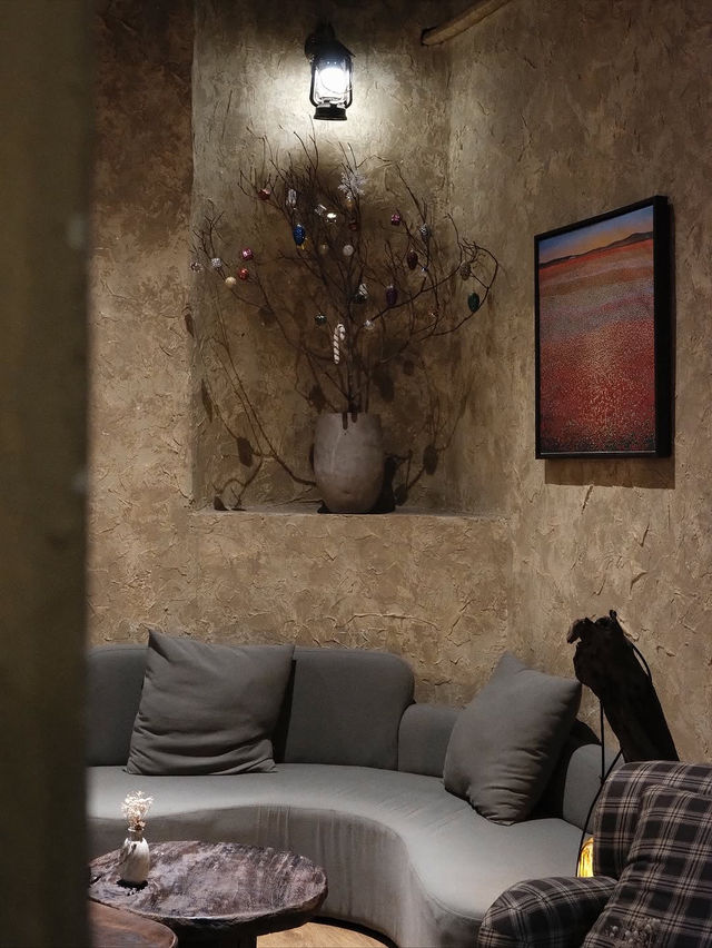 Ba Cậu Café – A Cozy Hidden Spot Inside an Old Hanoi House Ba Cậu Café – A Cozy Hidden Spot Inside an Old Hanoi House