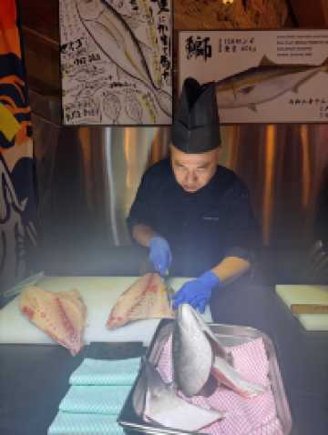 聖誕市集主題自助餐✨🎄🍾