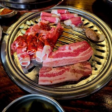 Saemaeul Sikdang - セマウル食堂。 | Trip.com ソウル