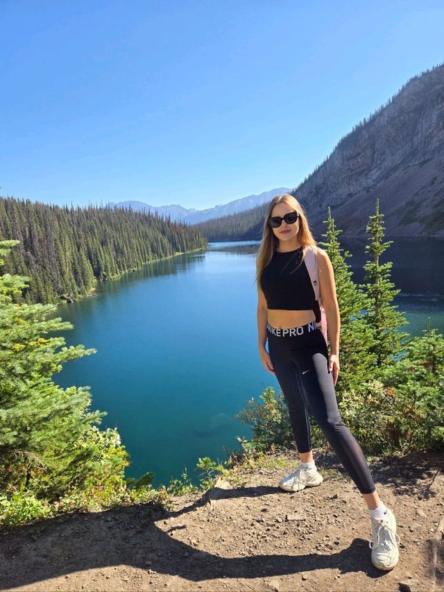 Stairway to the Sky: Conquered Sarrail Ridge via Rawson Lake