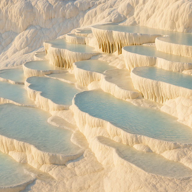 Pamukkale – Turkey’s Cotton Castle of Natural Wonders 🤍💦🇹🇷