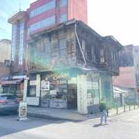 Beba's Bahçe - resto in a old building