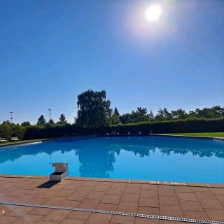 A beautiful free swimming pool in southern Germany - Wiggensbach town tour