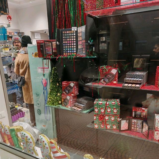 Beautifully Wrapped Gifts and Cosmetics on Liguria Street!  