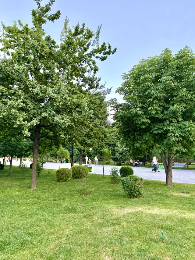 Spring Vibes at Amir Temur Square, Tashkent