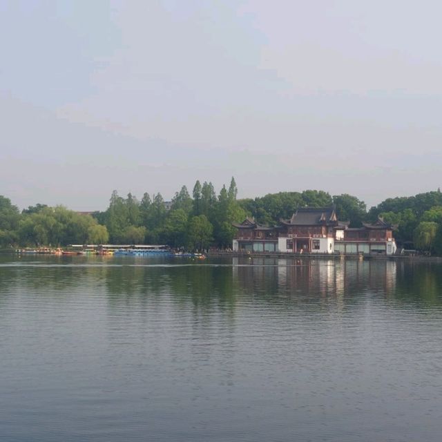 Nanjing, Mochou park with hidden gems 
