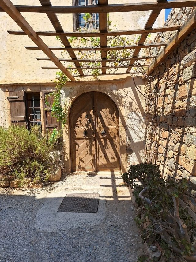 🌊Spinalonga Island Day Tour: Tips, Tricks & Attractions 🏰