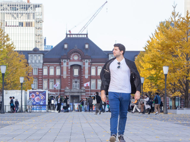 Tokyo Rainy Vibes: Neon Dreams & Urban Energy in Shinjuku City