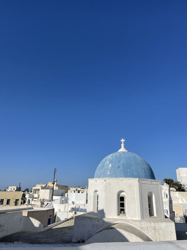 🌈 Colorful Santorini – Blue Domes & Whitewashed Dreams 🏝️✨