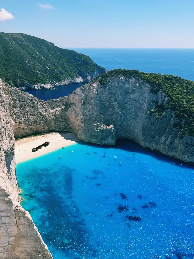 Sailing Through Greece on a Budget: Island Dreams Made Real