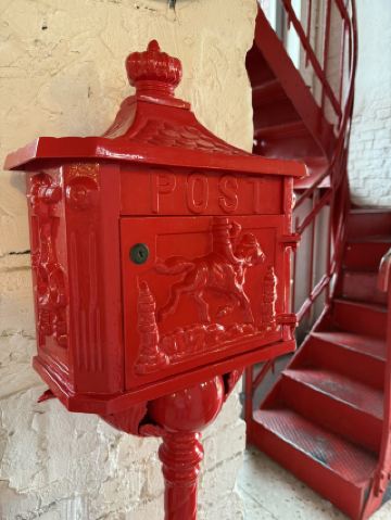 พิพิธภัณฑ์โปสการ์ดในบ้านพักคนดูแล