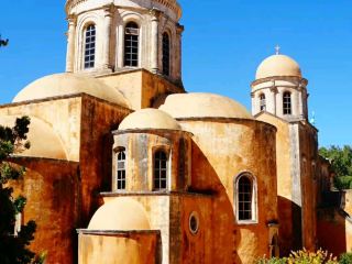 Agia Triada Glow🏺