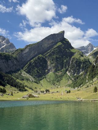 🇨🇭How to get to Switzerland's most beautiful lake, Seealpsee