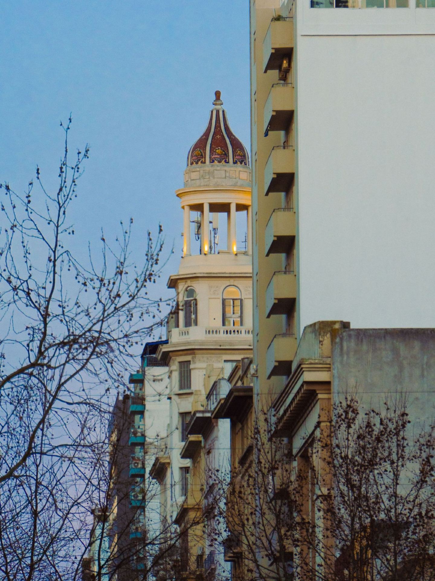 🇺🇾 Montevideo, Uruguay: Discover South America's Coastal Charm 🌊✨