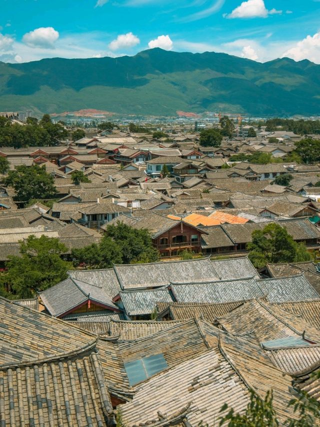 The Best View of Lijiang Old Town