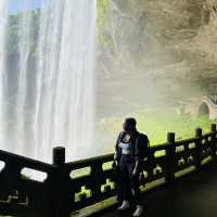 Falling for Walks behind Waterfalls 