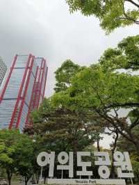 Recommended hotels for a trip to Yeouido Island, Seoul, South Korea.