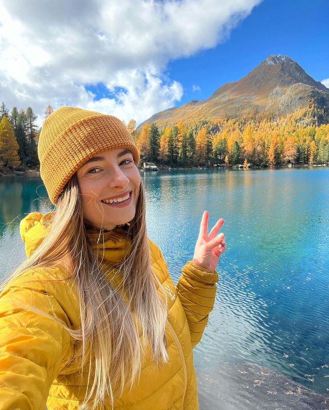 Swiss Autumn Marvels in the Grisons 🍁🏔️🚐