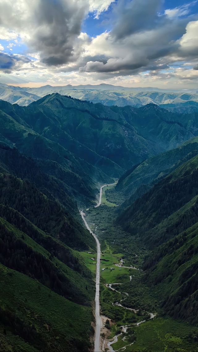 中國最美一百公里丨洛克之路