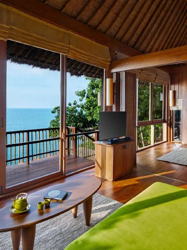 🌴🏖️ Koh Samui's Top 5 Luxe Escapes! 🌺🍹