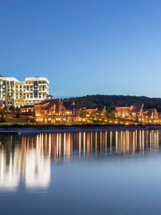 🌟✈️ Unwind in Azerbaijan: Quba Palace Hotel Review 🏰🌳